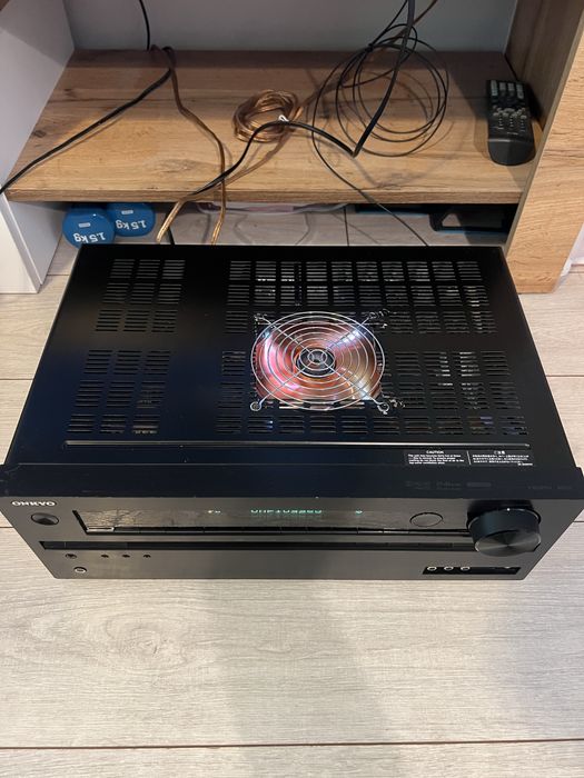 Усилвател Onkyo TX-NR509