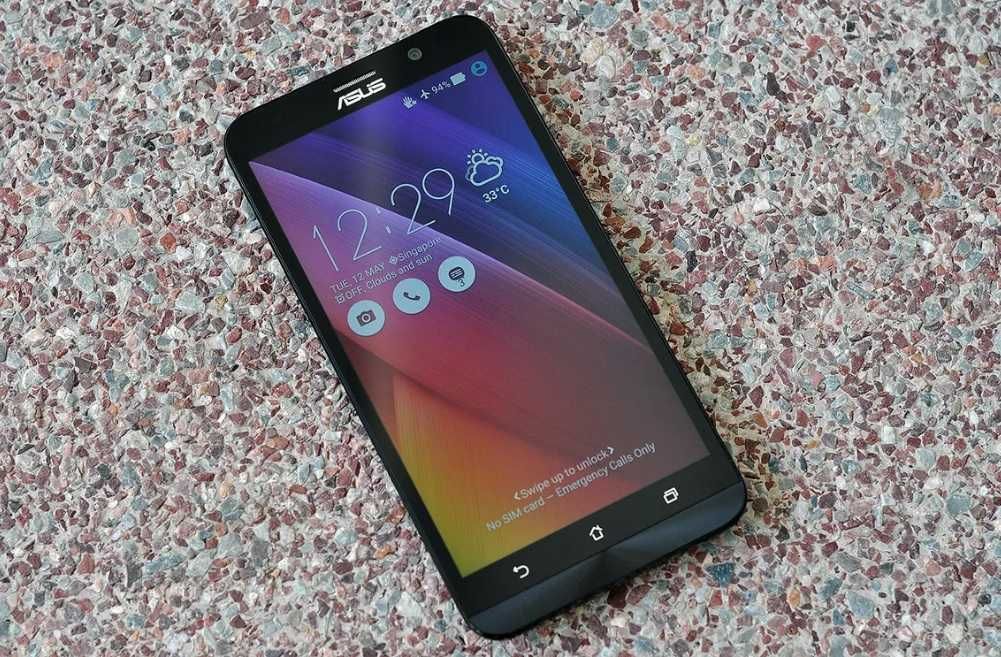 Смартфон Asus ZenFone 2