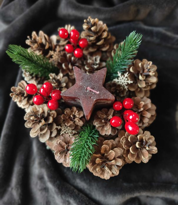 Коледни свещници и венчета ръчна изработка