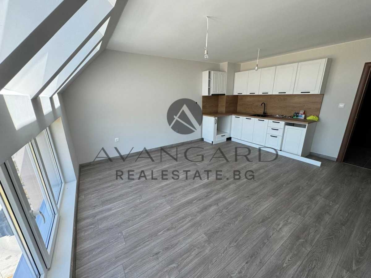 Продава се Двустаен апартамент в Пловдив, Тракия - 65 кв.м за 1727 €/кв.м - Снимка #2