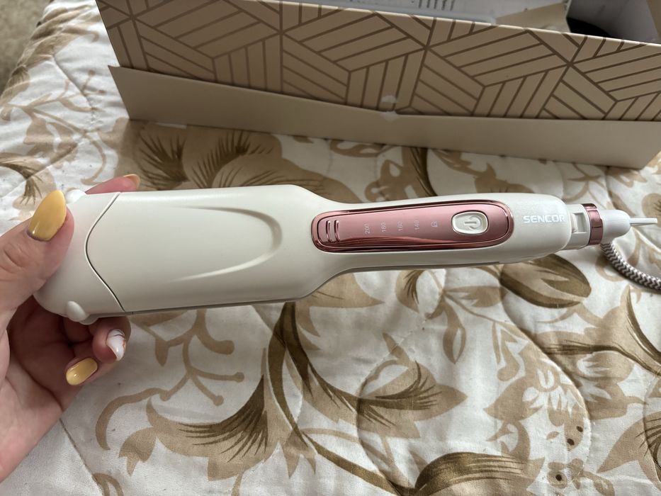 Преса за коса Sencor SHI 6300GD