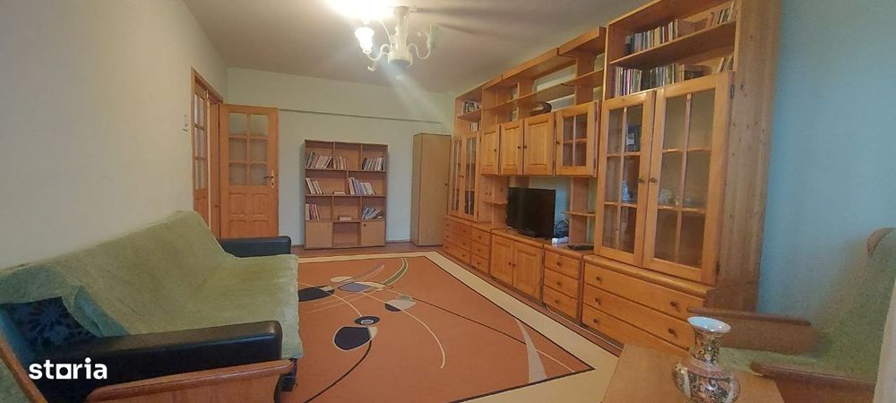 Parcul Catedralei - 3 camere /2 bai /3 balcoane /centrala /etaj 10