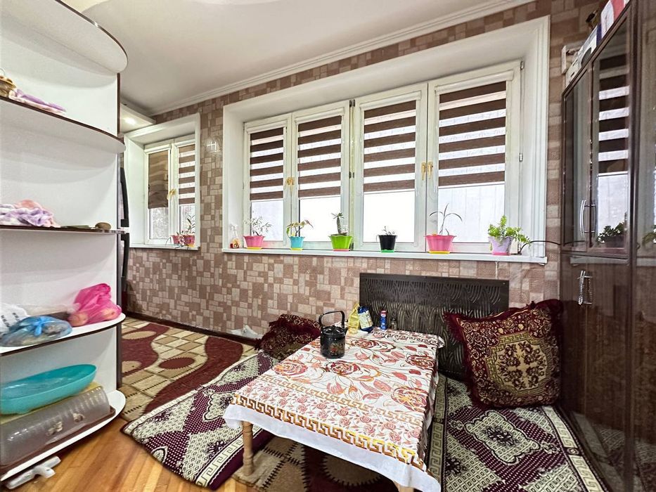 5/2/4 100м2 77 серия Бий напротив Паркентского рынка