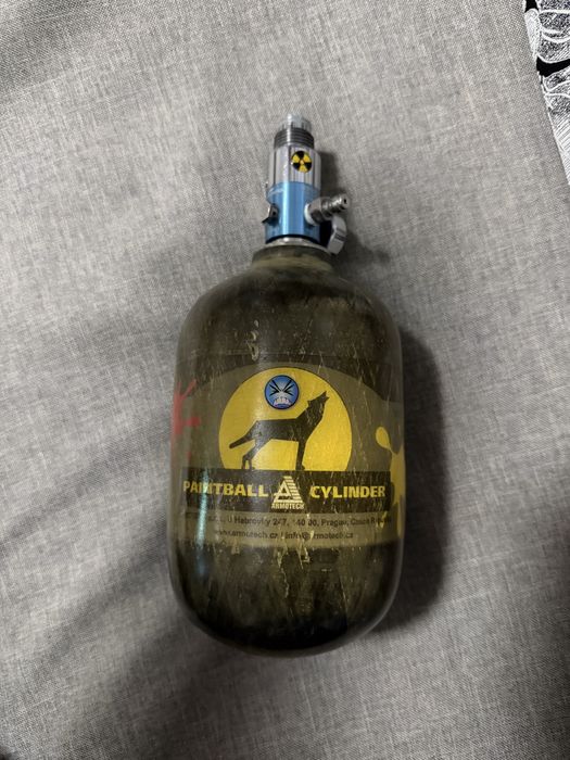 карбонова бутилка със сгъстен въздух hpa