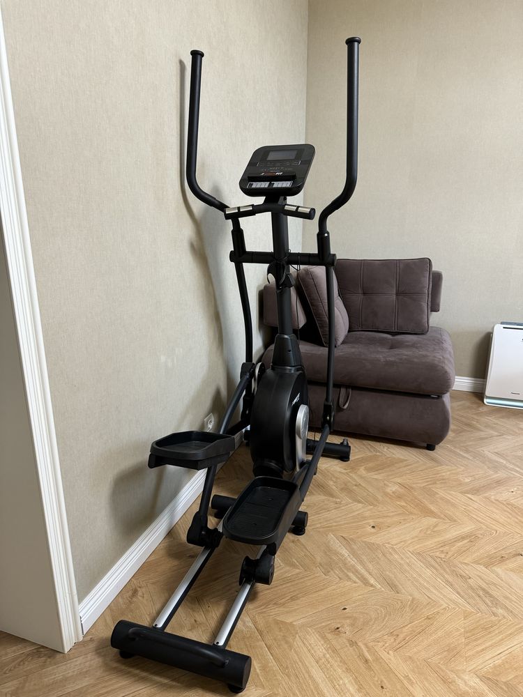 Эллиптический тренажер UNIXFIT MV-500E