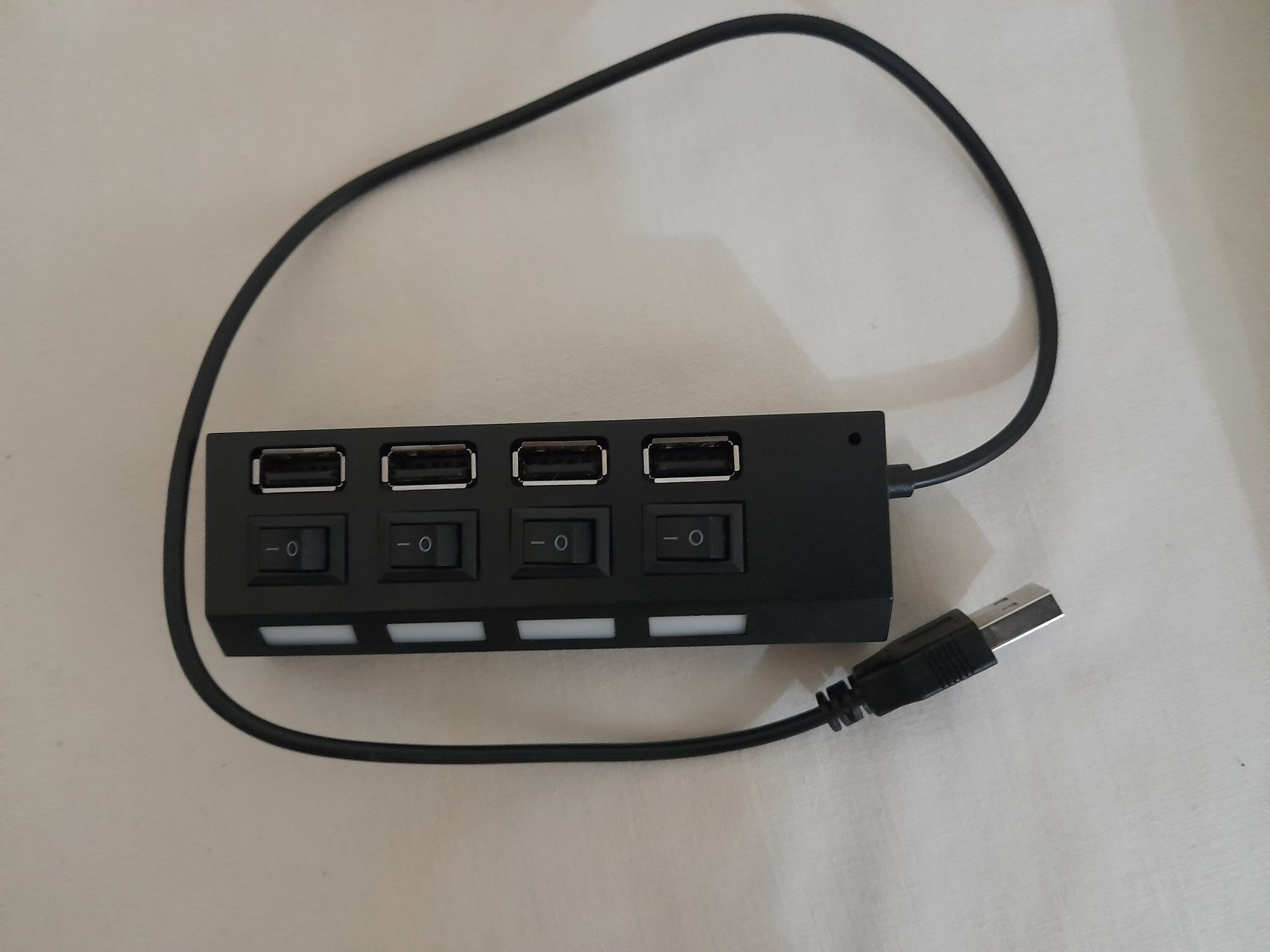 USB-разветвитель FLARX 4 порта с выключателями