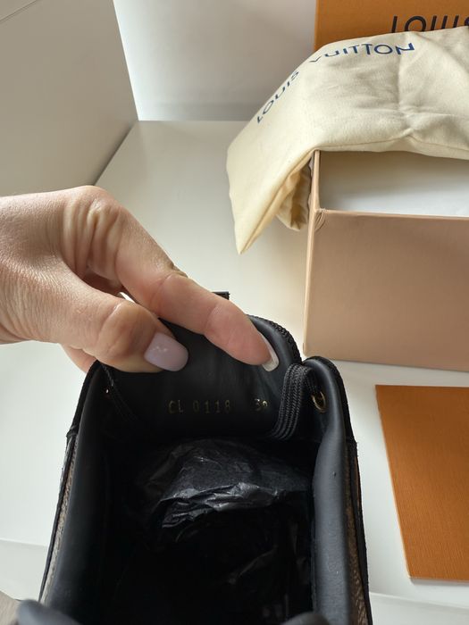 Louis Vuitton естествена кожа нови черни сникърси маратонки