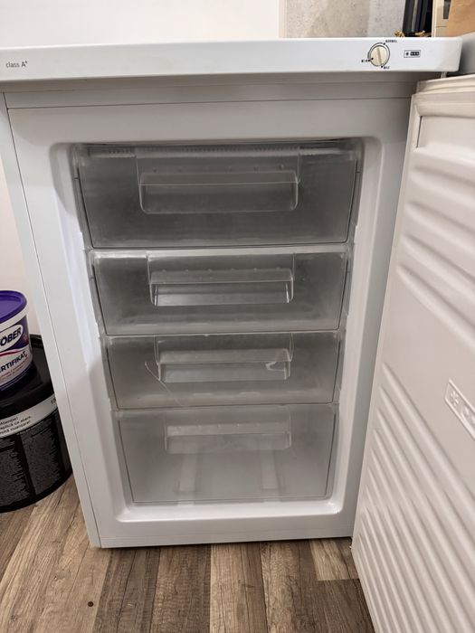 Congelator cu sertare, 83 cm înălțime