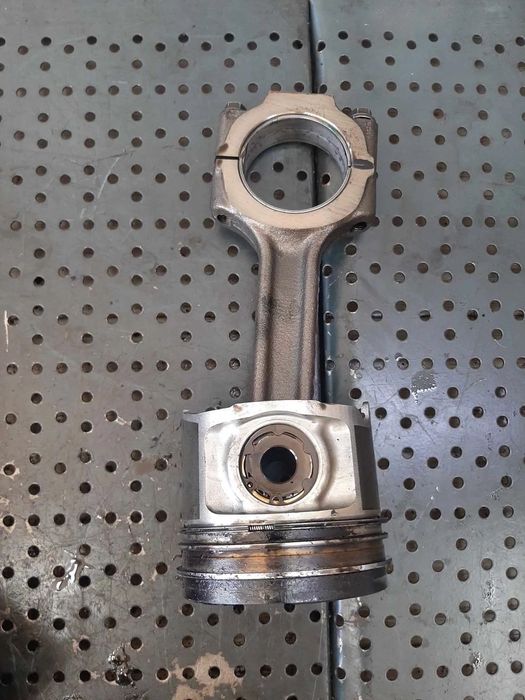 piston cu biela  937a2000 1.9 jtd  alfa romeo 147 156