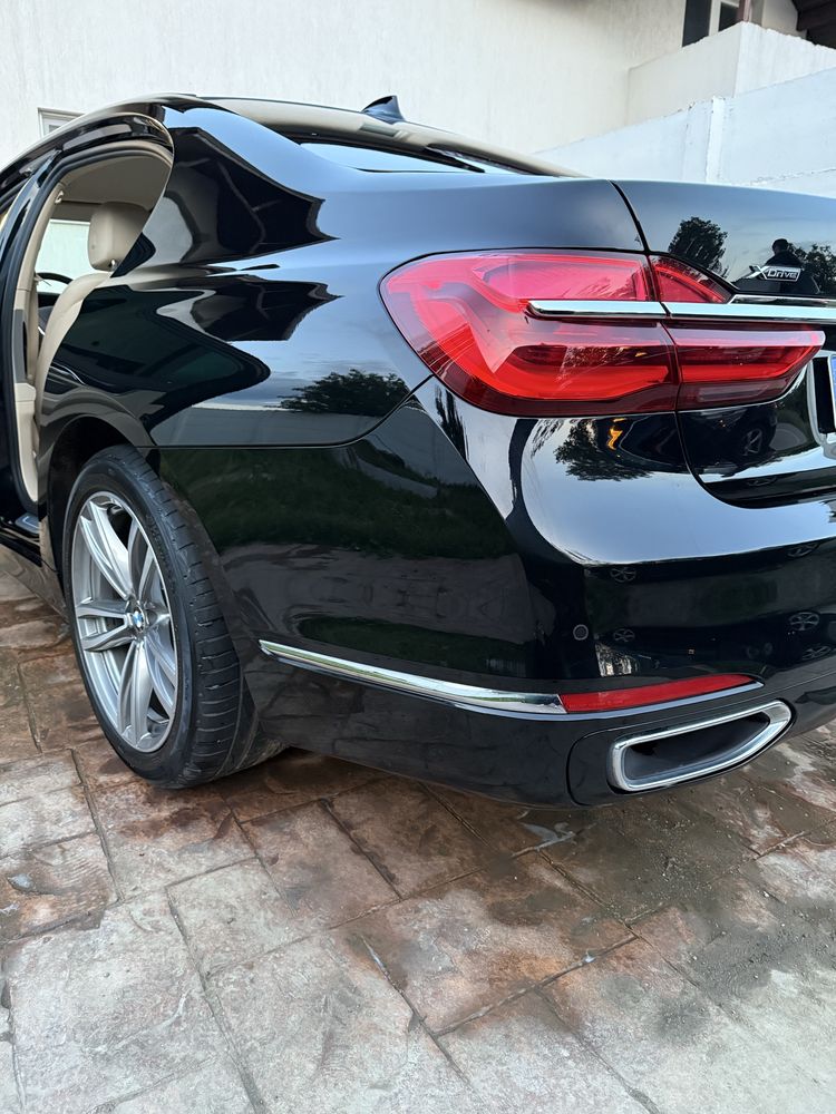 Polish Auto Profesional la Domiciliu – Mașina Ta ca Nouă!