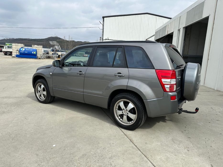 Suzuki Grand Vitara Automat Gpl benzina navi piele