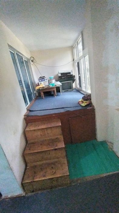 10 mikrayon nizomi kucha 3 xona