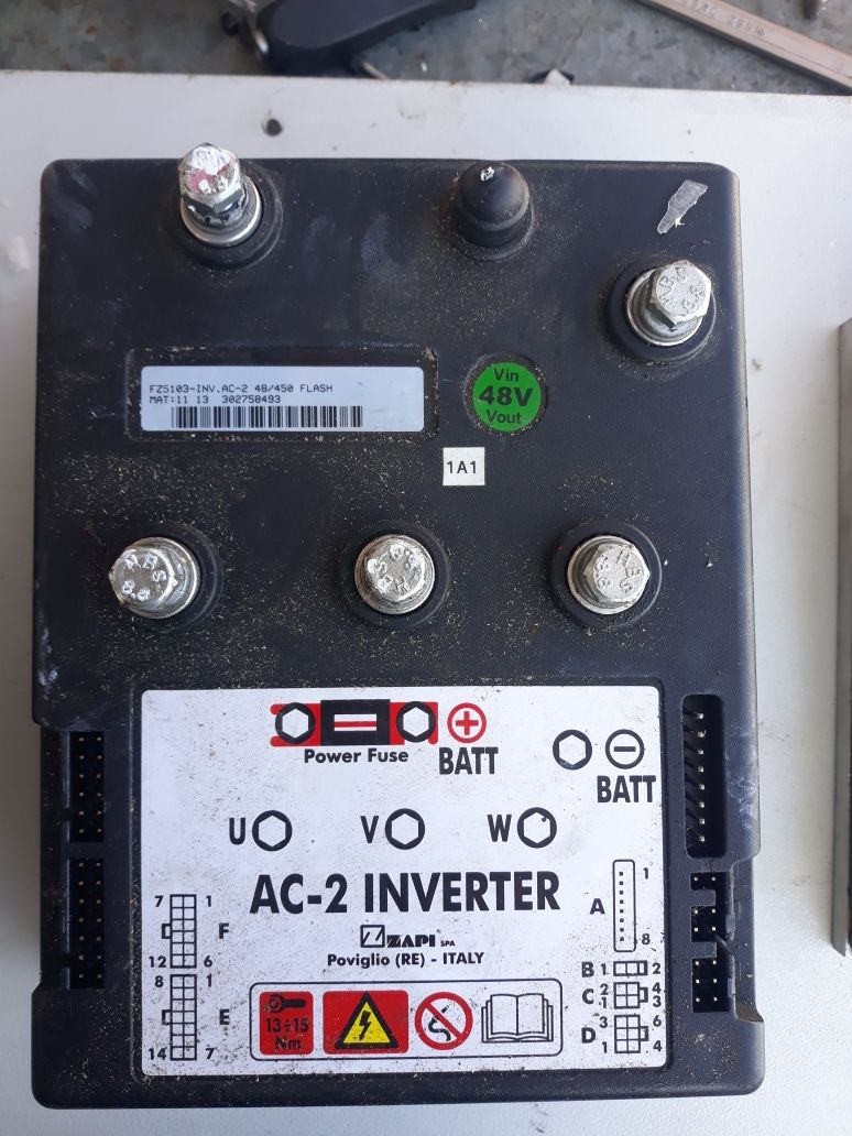 Încărcător 48v inverter laser