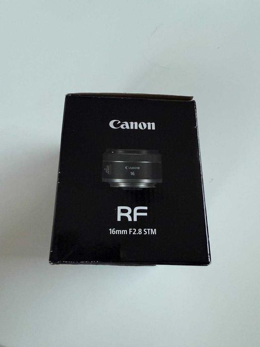 Обектив Canon RF 16mm f/2.8 STM