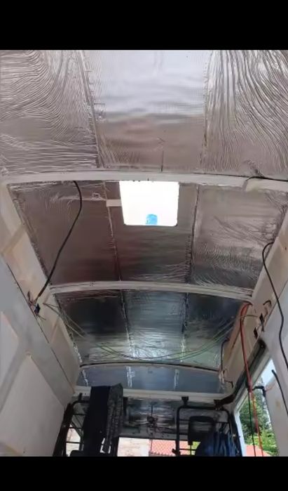 Универсална висококачествена самозалепваща шумо и термоизолация