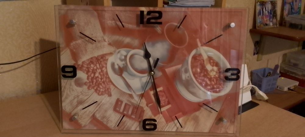 Часы на батарейке