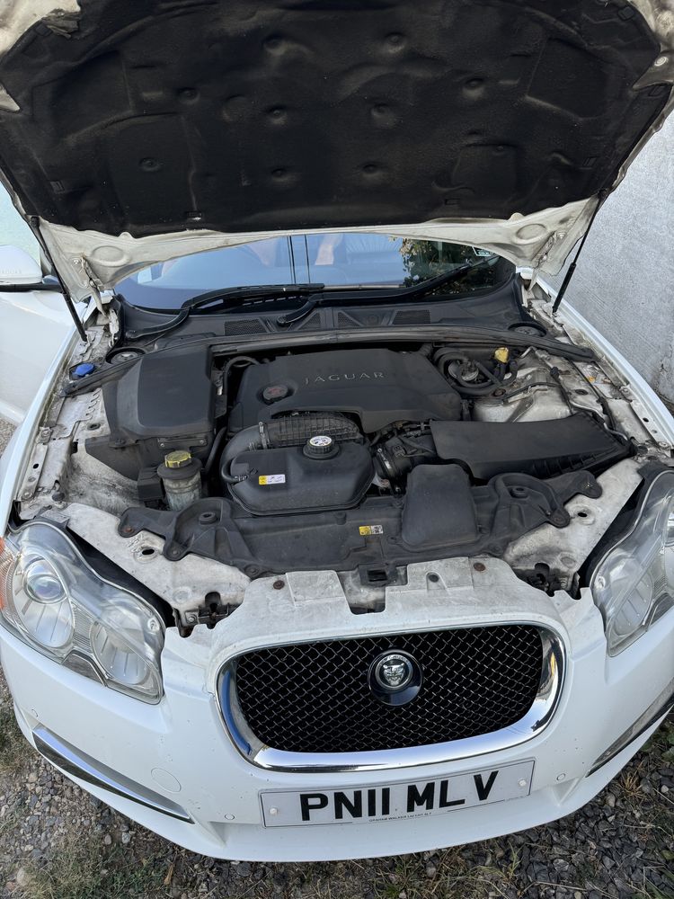 Cutie viteze automata jaguar xf luxury 3.0d v6 240cp e5
