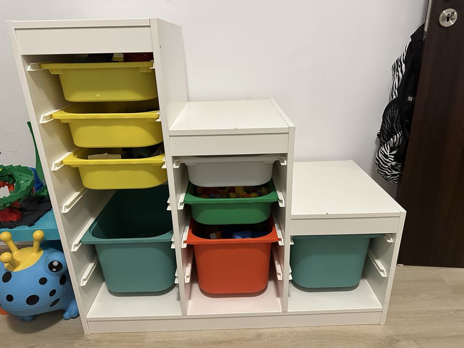 ИКЕА Trofast етажерка с кутии