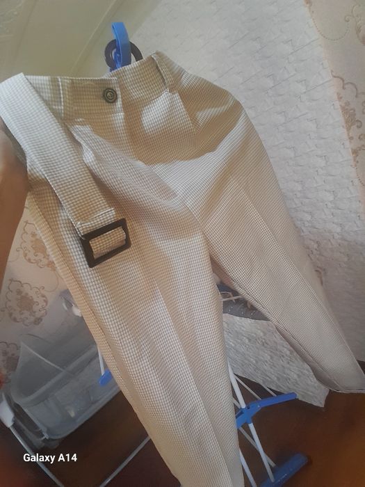 Kastyum wim ayol qizla uchun holati vawe ideal