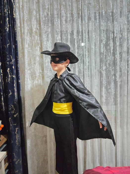 новогодний костюм Зорро!!!