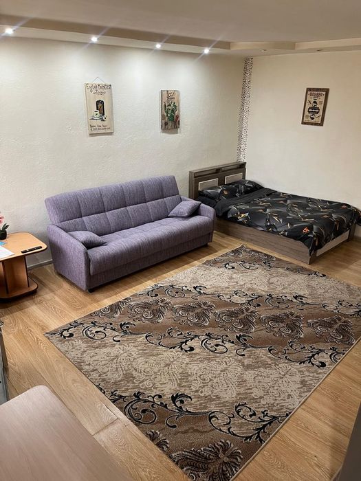 Сдам 1 ком квартиру посуточно (Габдуллина,46)