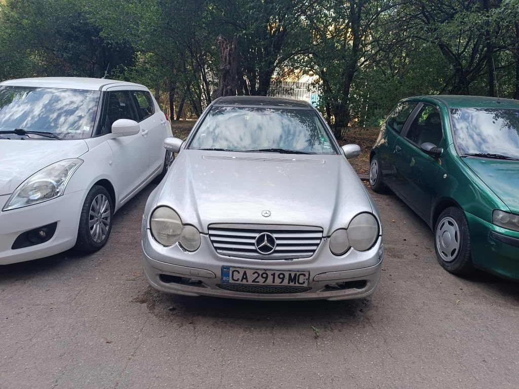 Продавам Mercedes C200 kompresor НА ЧАСТИ