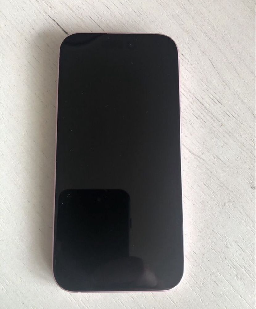 Iphone 15 128gb Розовый