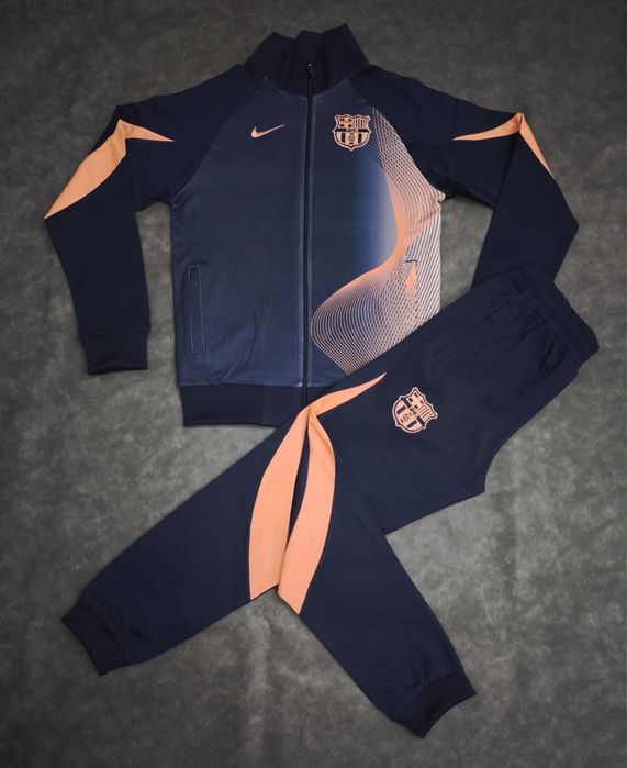 Детски анцузи на футболни отбори