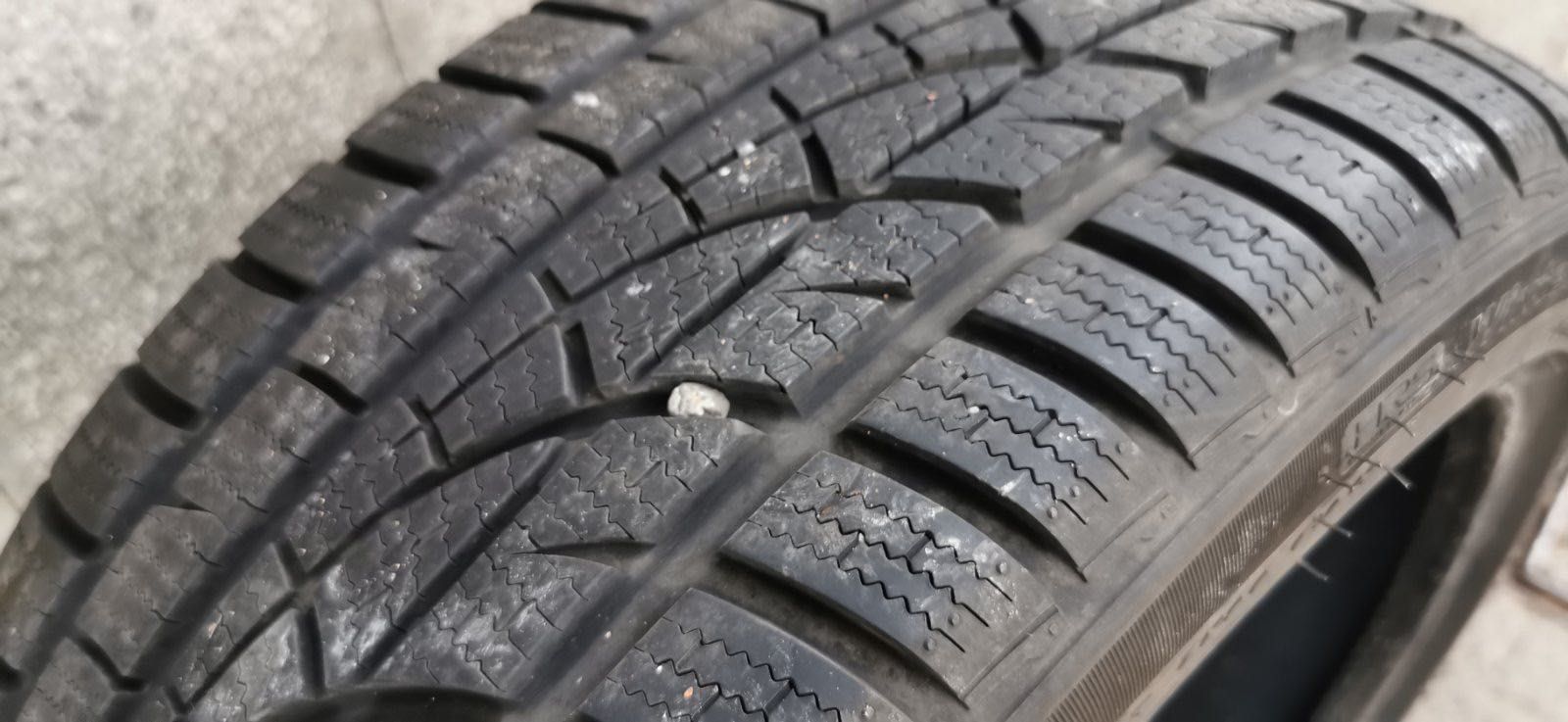 Продавам зимни гуми 205/45/R17