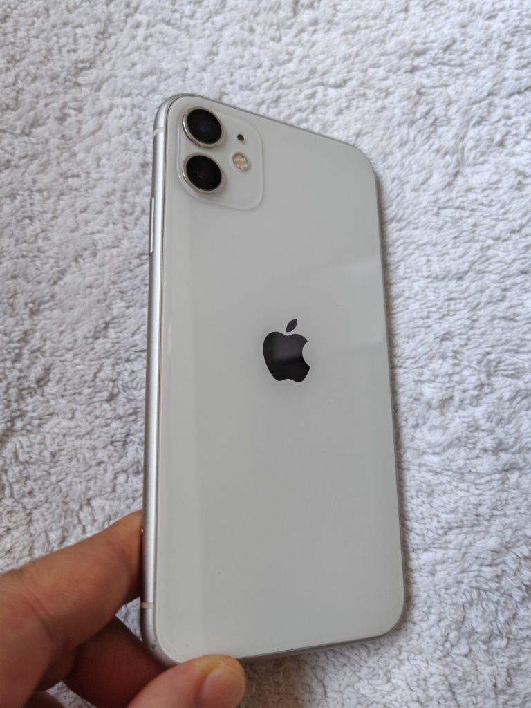 IPhone 11  128GB Yomkost 100%