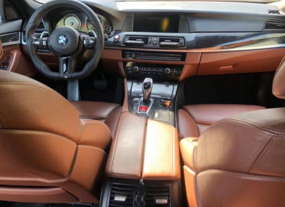 BMW F10 ,530d Xdrive.