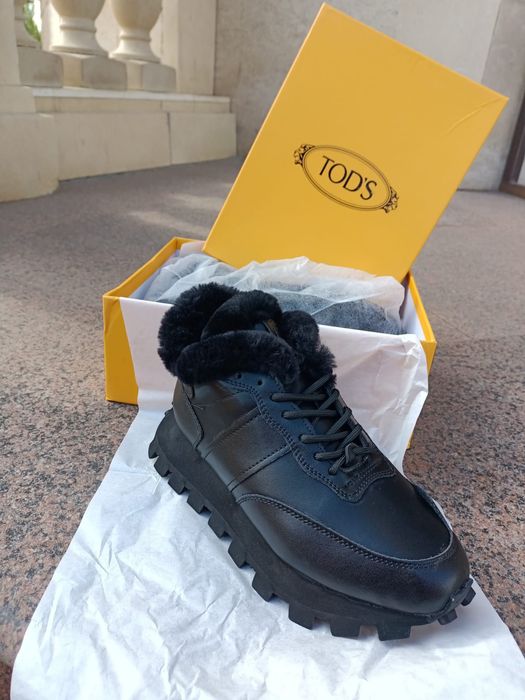 Зимние кроссовки с утеплителем Tod's натуральная кожа 35,36,37,38,4