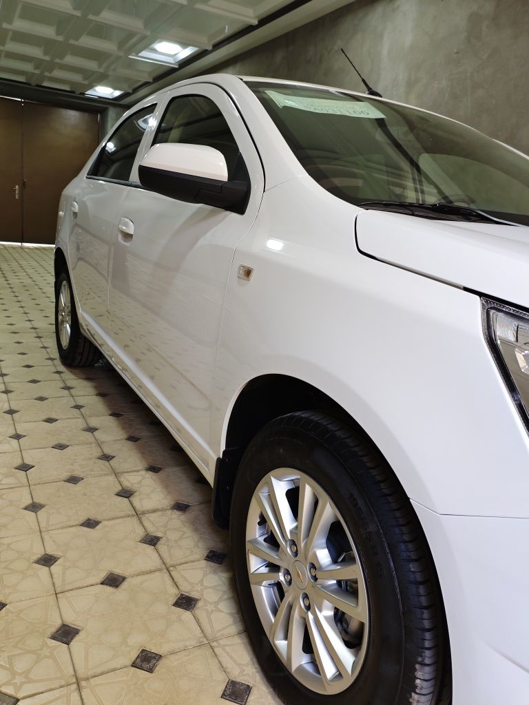 Chevrolet cobalt 2023-24 без пробег 4 пазитция