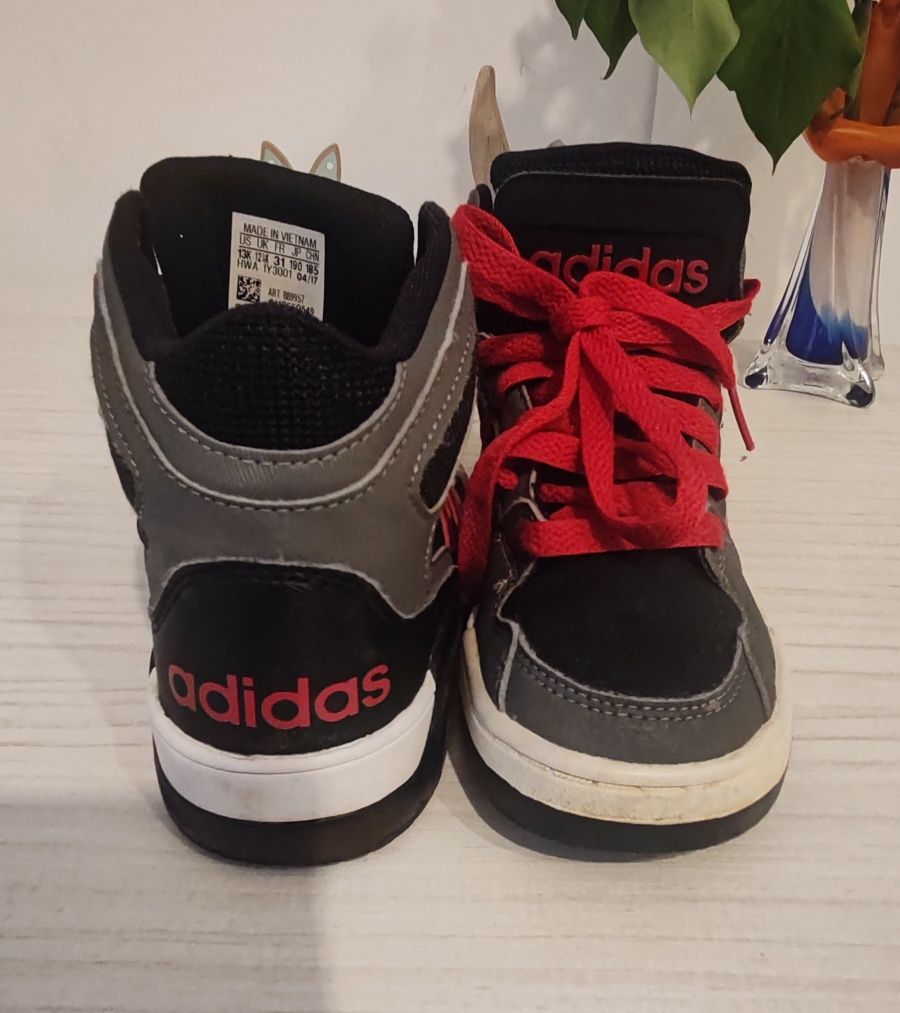 Incaltaminte adidas, marime 32