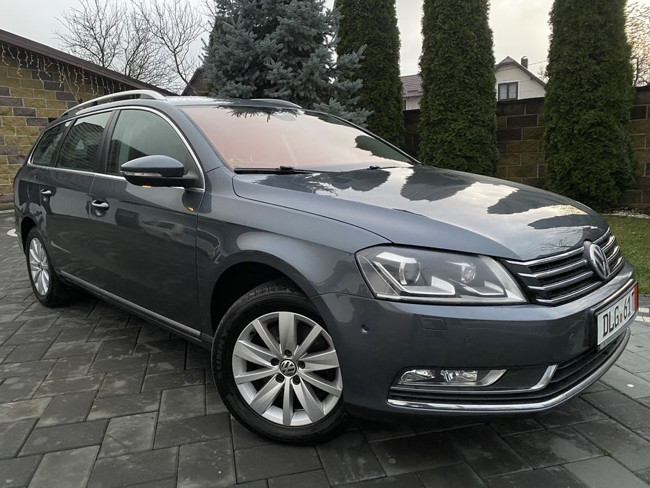 VWPassat Highline 2,0-Tdi-140-Cp-Bi-Xenon-park assist-Full