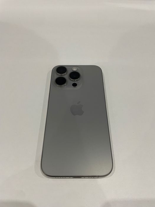 IPhone 15 Pro 256GB 90 % Батерия