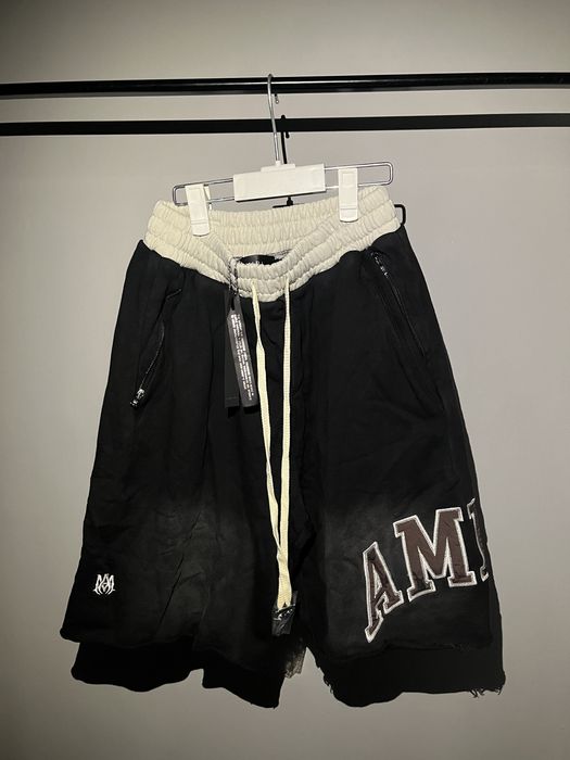!Reducere! Pantaloni scurti Amiri
