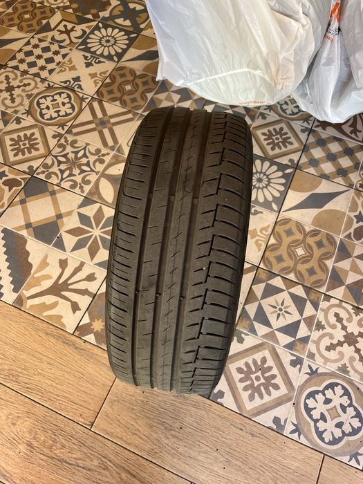 Anvelope Continental 235/45 R18 Vara