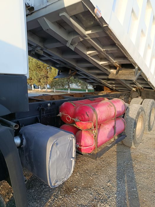 Howo Samosval 2013 yil