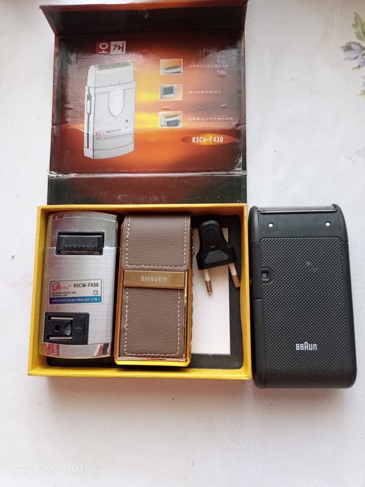 Три электробритвы бу в рабочем состоянии.