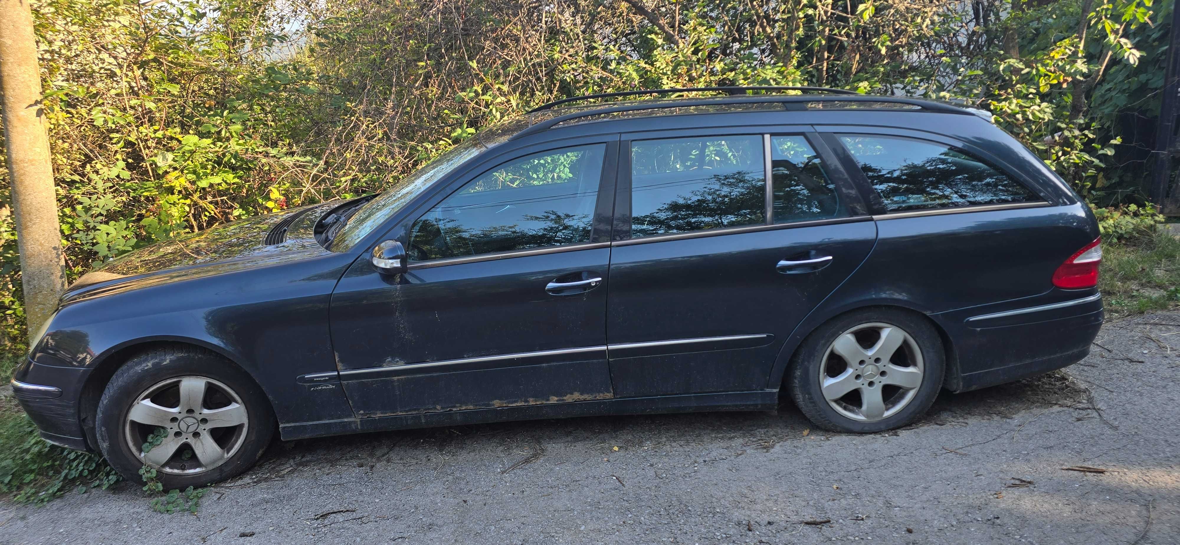 Mercedes E 200 za chasti ili cqla