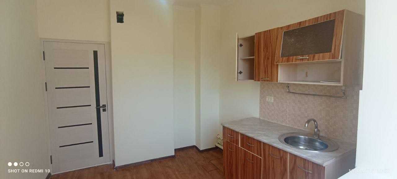 2-комнатная квартира 62 м², Буюк Ипак Йули (Буз базар)