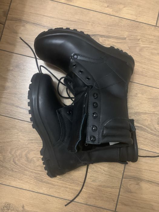 Берцы кожаные новые