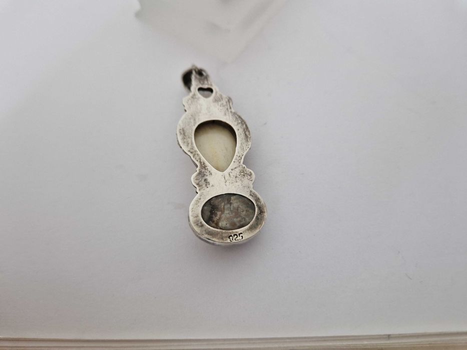 Pandantiv din Argint  Vintage Chip de Zeita Sculptat