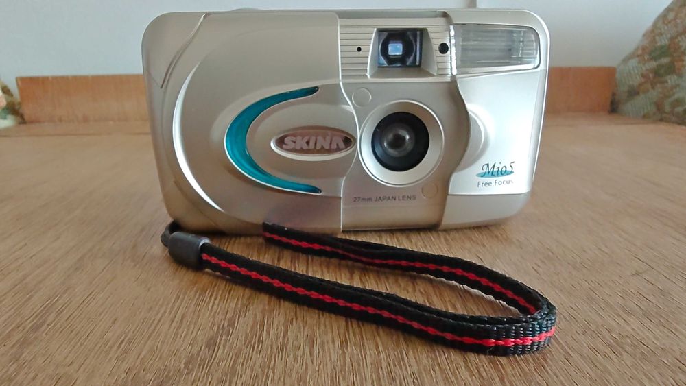 Продавам фотоапарат SKINA Mio5 произведен в Япония