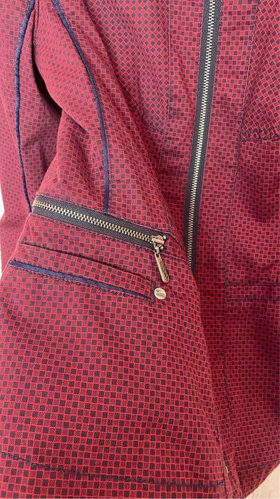 Дамски костюм Роси Фешън