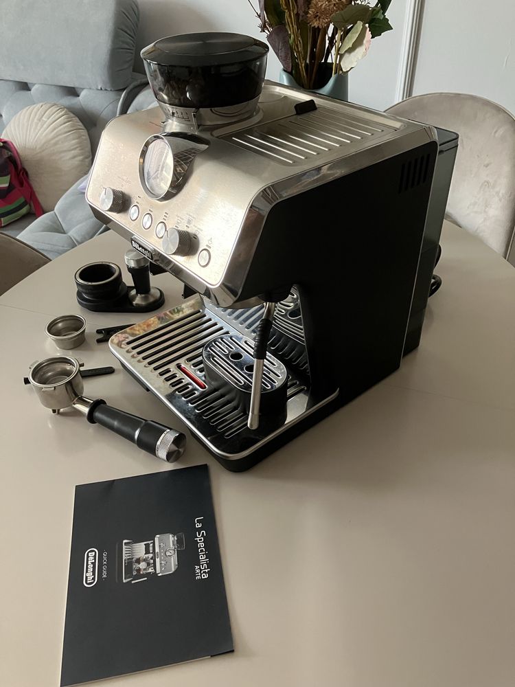 Vand espressor Delonghi La Specialista