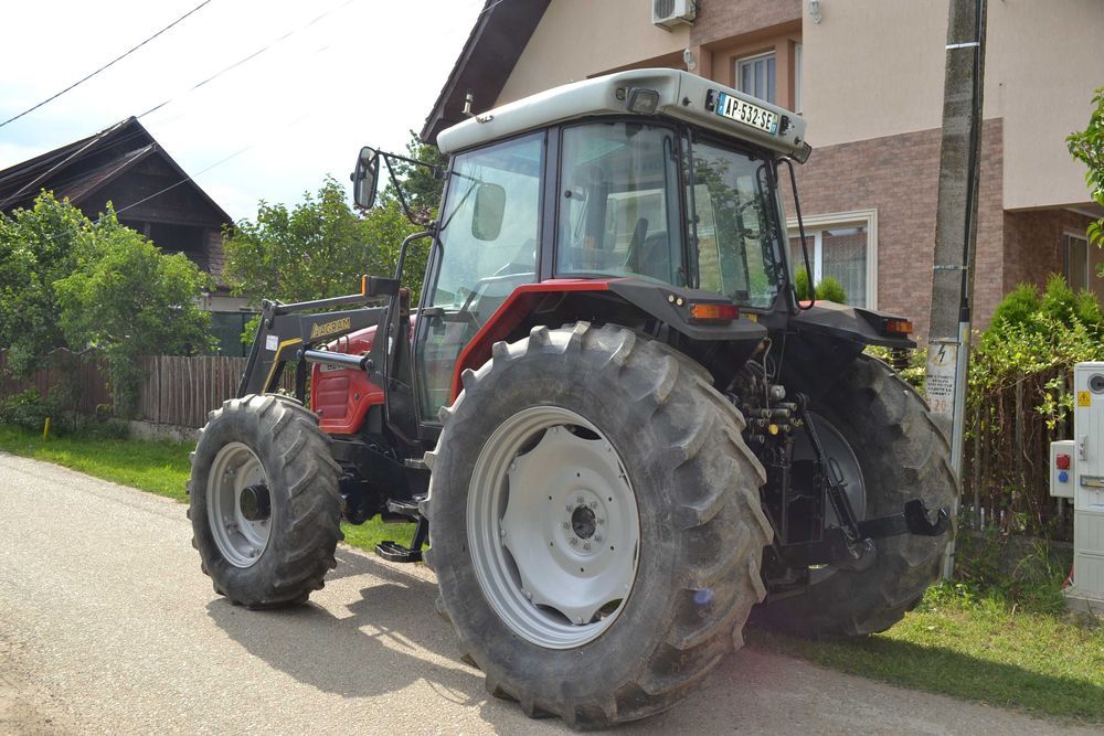 Tractor Massey Ferguson 6270