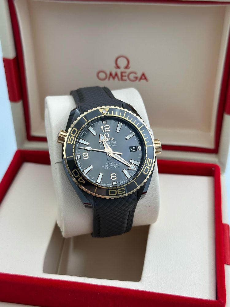 Omega Seamaster Planet Ocean 600m Co-Axial Master Chronometer 39.5mm