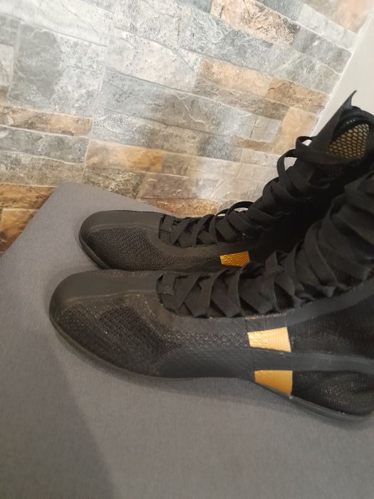 Дамски обувки PUMA 37.5